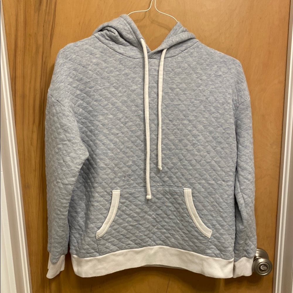 Gray Quilted Lands End Hoodie with White Accents